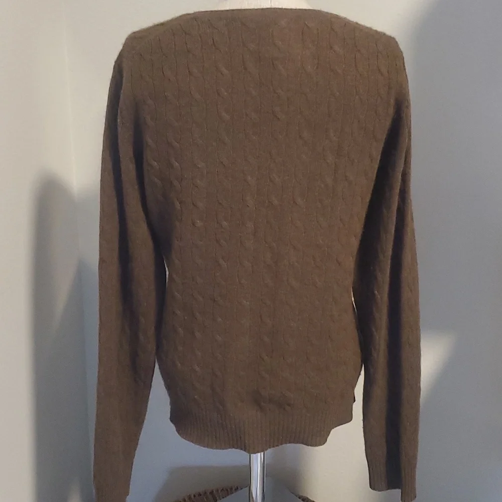 Tweeds 100% Cashmere Sweater SZ M Brown Pullover V-nBrown Cable Knit Sweater - Picture 6 of 7
